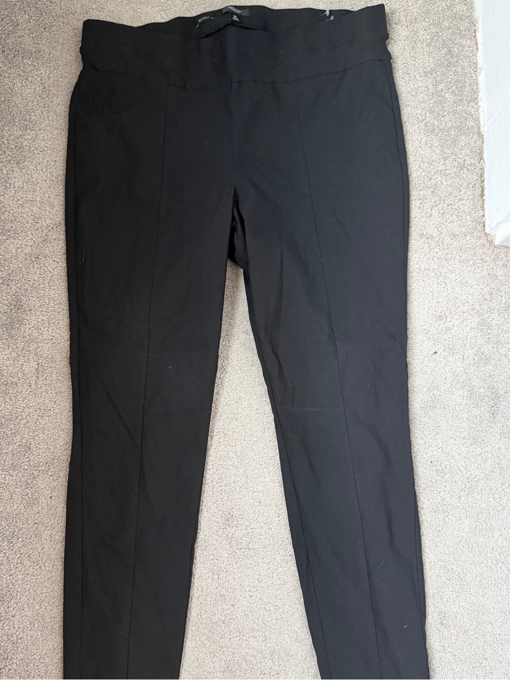 Simply Vera Vera Wang Black Ponte Slim Ankle Pants